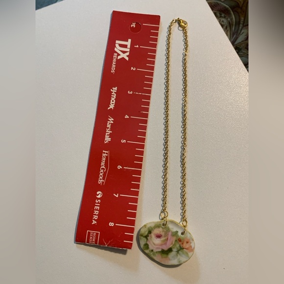 Centuries old Bavarian china piece necklace. 1800’s - Picture 10 of 11